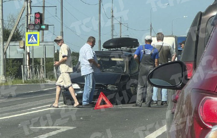 Пассажирка "Опеля" пострадала в ДТП на Калужском шоссе в Туле