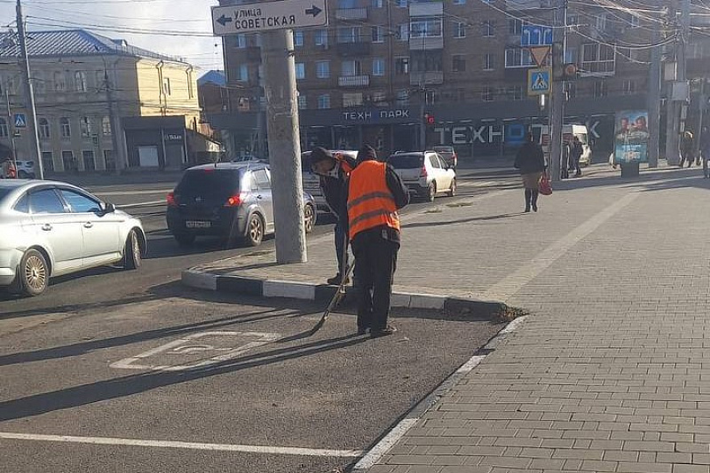 Кто убирает тротуары. Тротуар и проезжая часть. Фото тротуара в городе. Дороги до появления тротуаров. Тротуар на улице Ипподромной.