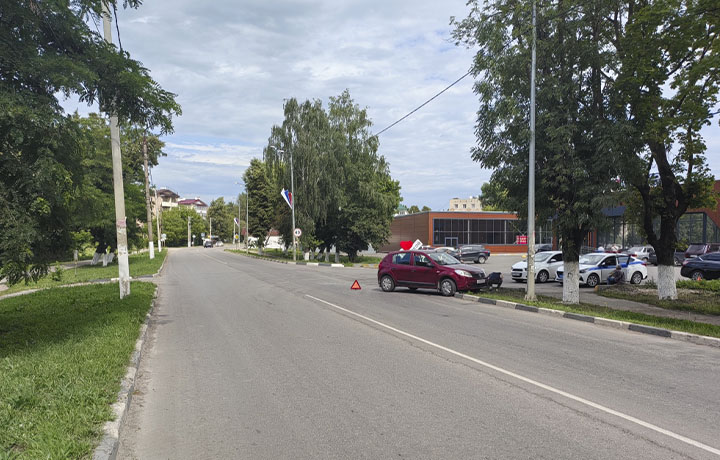 В Тульской области мотоциклист пострадал в ДТП с иномаркой