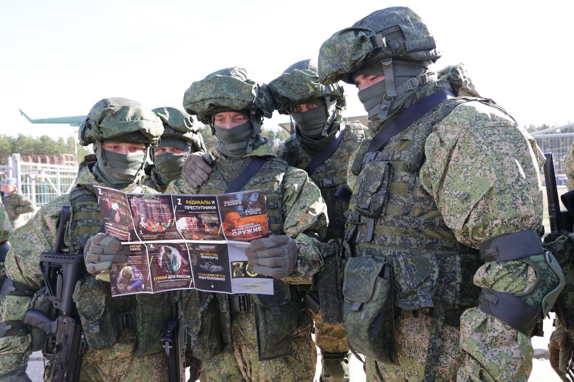 Военком Тульской области Сафронов заявил, что солдаты-срочники не будут  участвовать в СВО — ТСН 24