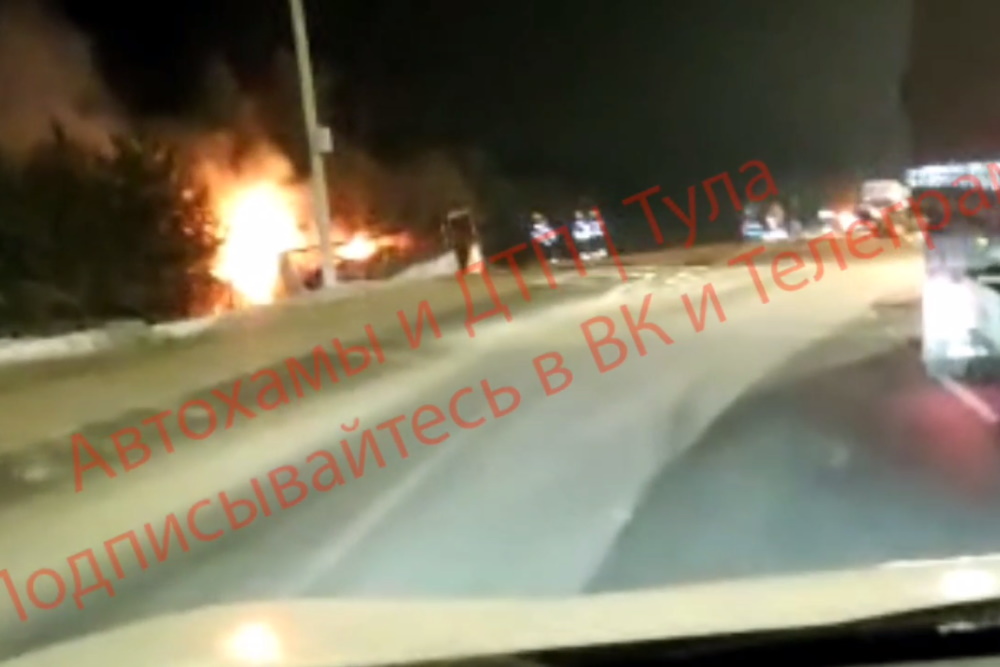 В Тульской области "ГАЗель" загорелась после столкновения с Chevrolet Niva
