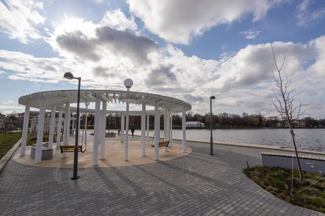В Богородицке в 2025 году начнут очищать берег городского пруда для обустройства пляжа