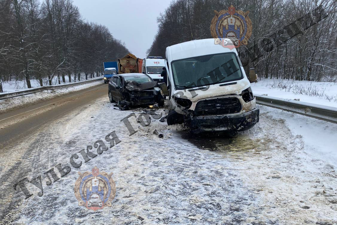 Водитель Hyundai Solaris попал в больницу после ДТП в Чернском районе — ТСН  24