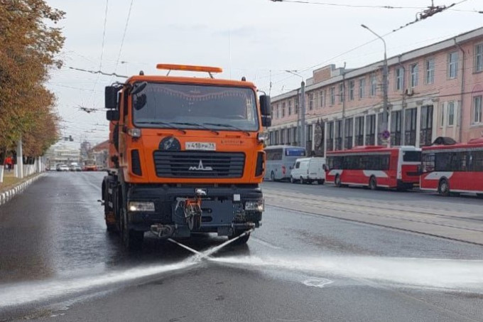 Уборка улиц, вывоз смета и опавшей листвы продолжатся в Туле 20 сентября