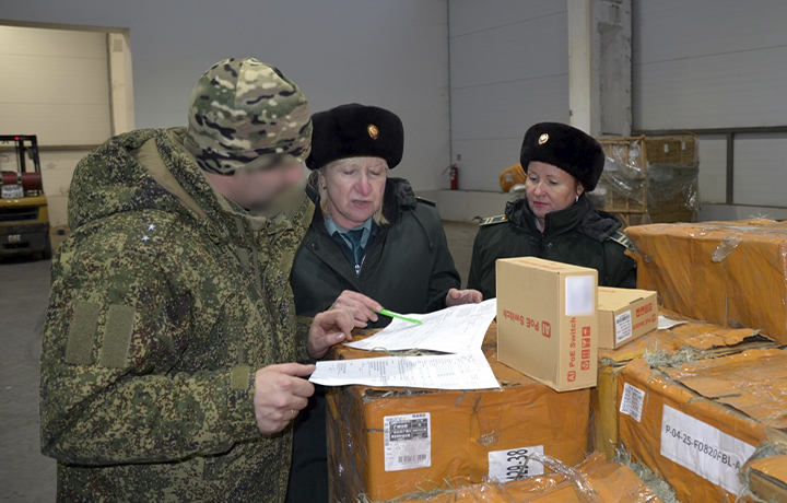 Тульская таможня направила гуманитарный груз в зону СВО