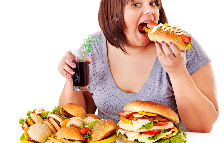 Тульский гастроэнтеролог назвал вредные пищевые привычки