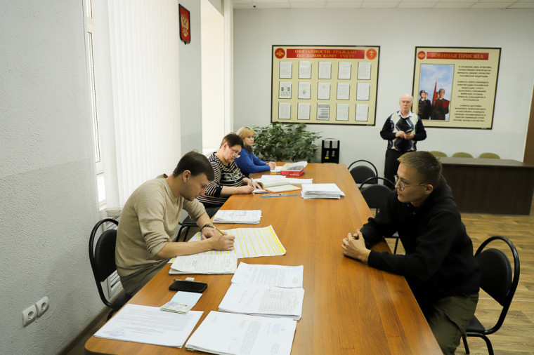 Более 400 жителей Тулы отправятся в армию в ходе осеннего призыва