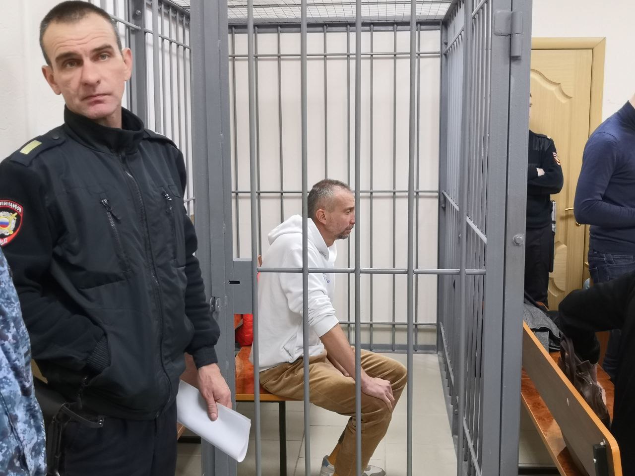 Кащеев – в СИЗО, Амелина объявят в международный розыск, люди просят помощи у Путина: как развивается ситуация с обманом клиентов тульской фирмы Ё-хаус