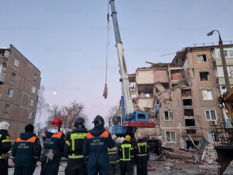Аварийно-спасательные работы по разбору завалов в Ефремове завершены