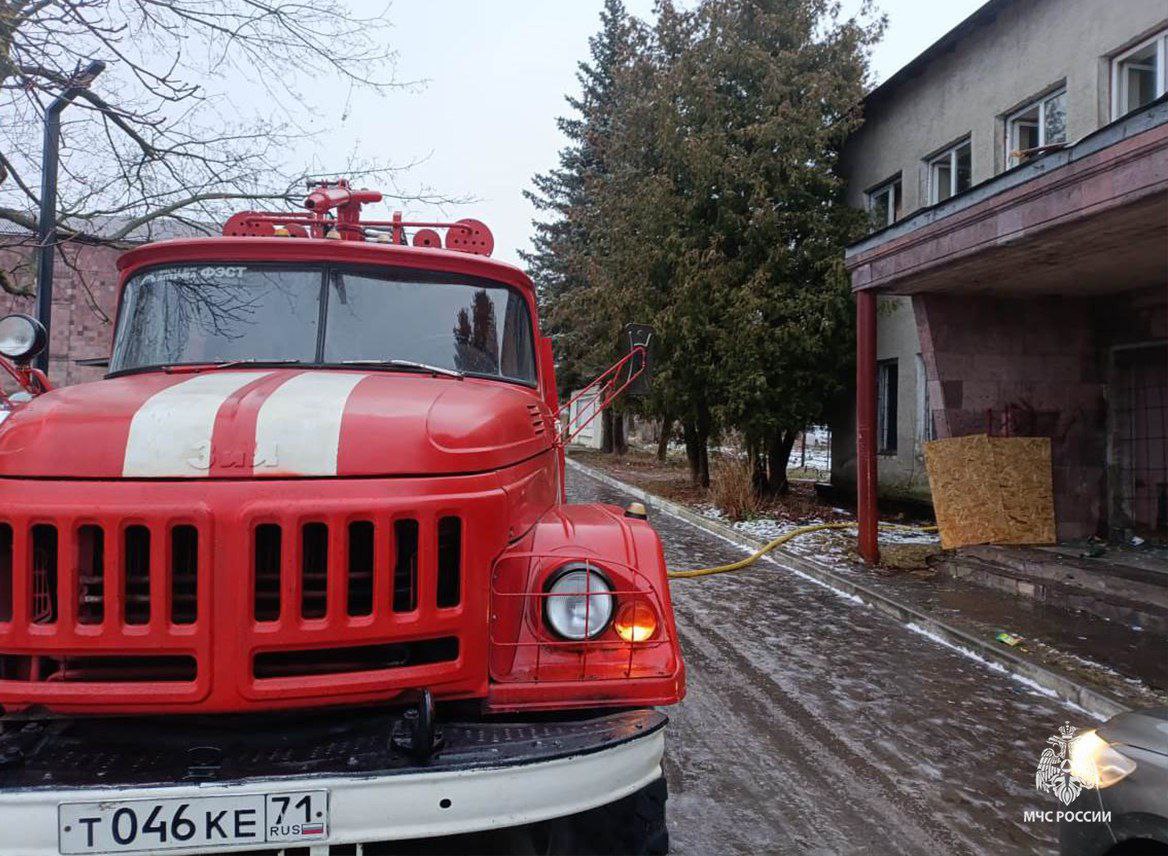 В Тульской области 17 января потушили два пожара