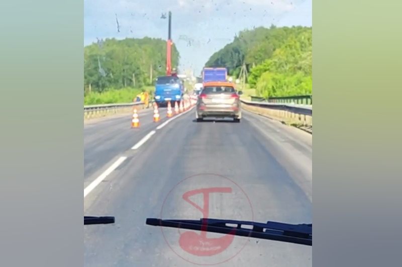 На Калужском шоссе в Туле собралась пробки из-за дорожных работ
