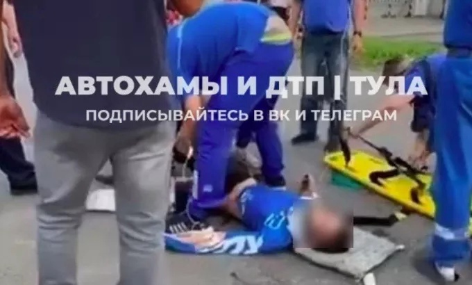 Момент ДТП с подростком на питбайке в Дубровке попал на видео