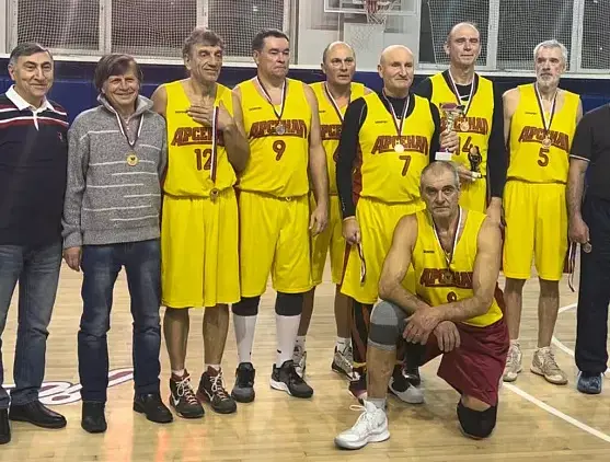 Команда Тульской области стала бронзовым призером турнира по баскетболу среди ветеранов