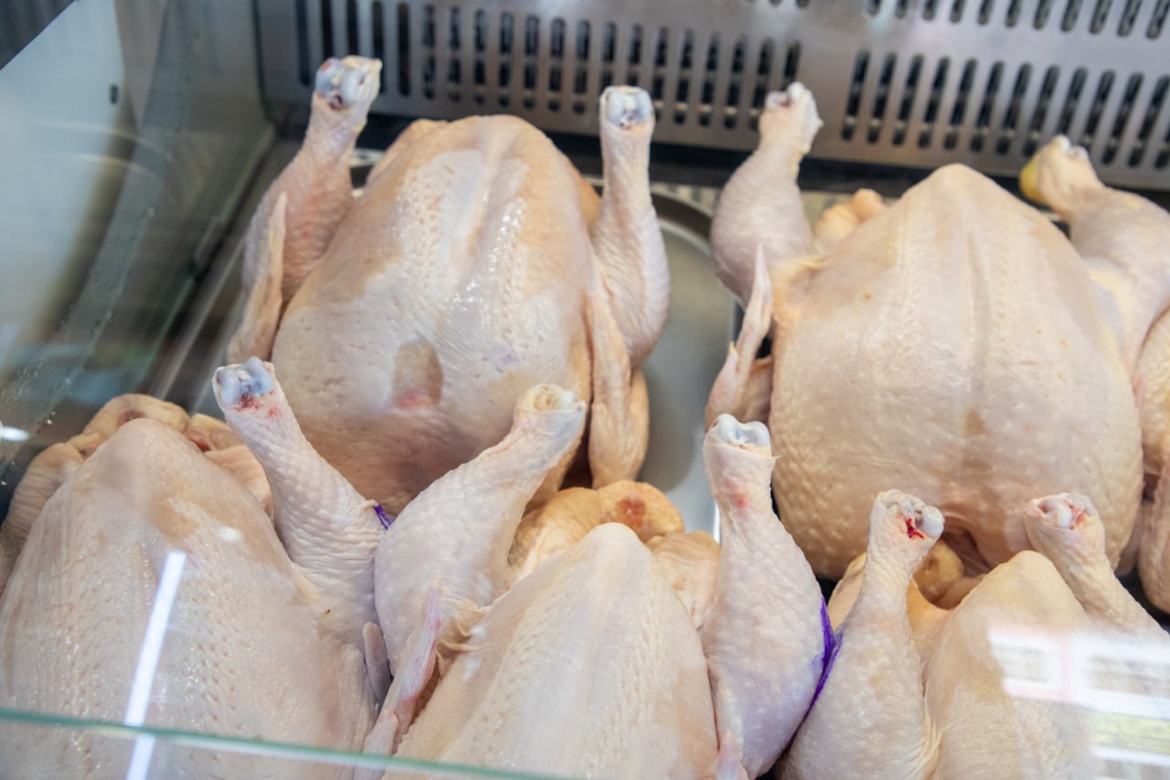Что подорожало первым – курица или яйцо: цены на продукты в Тульской области держатся на рекордных отметках