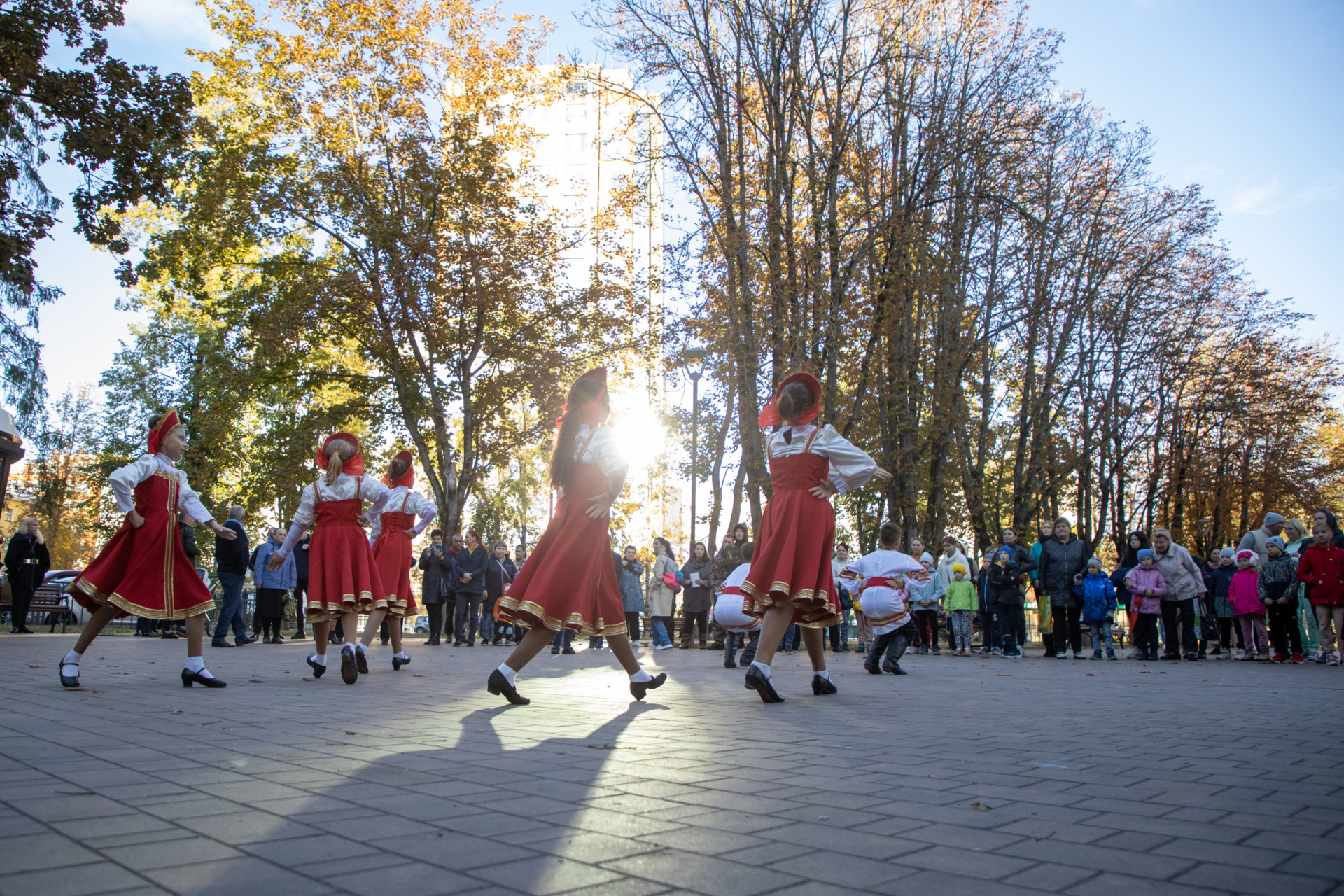 Местные тула. День города Тула. Сентябрь в городе фото. 09 Сентября праздник. Тула день города Центральный парк.