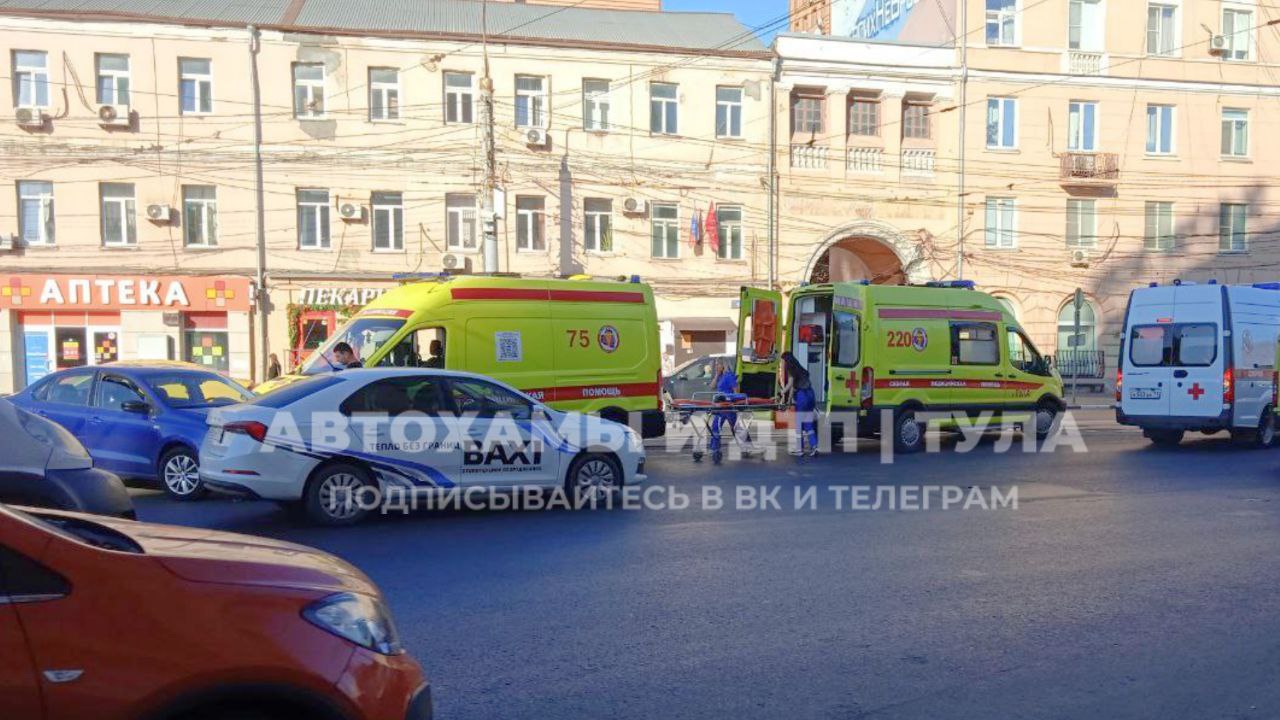 Стали известны подробности ДТП с машиной скорой помощи на улице Советской в Туле