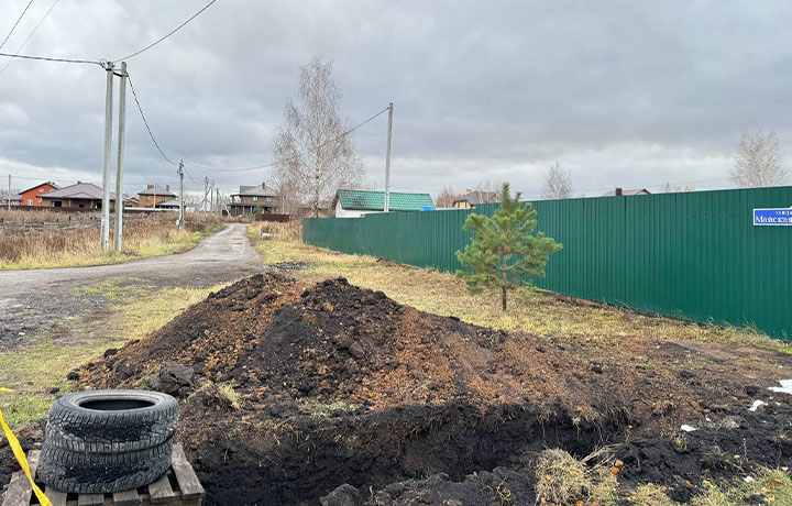 В новомосковской деревне Кресты завершен монтаж водовода