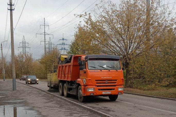 За сутки с улиц Тулы вывезено 19 кубометров смета