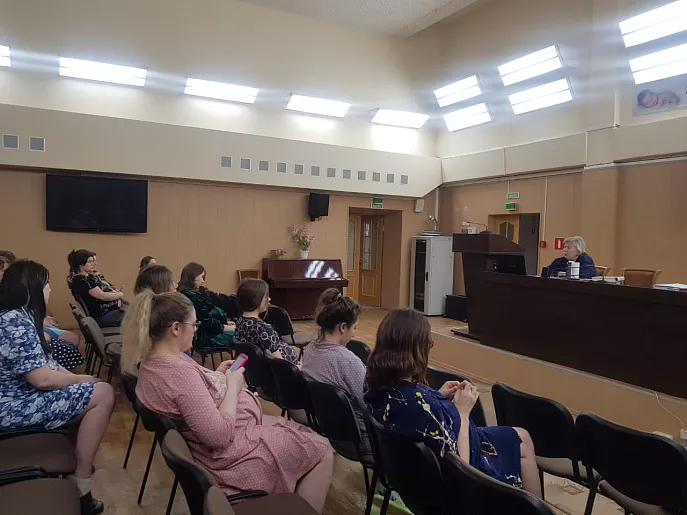 Будущим мамам из Тулы рассказали о важности вакцинации