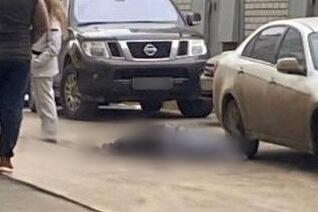 В тульском Заречье на улице Пузакова женщина выпала из окна многоэтажки В тульском Заречье на улице Пузакова женщина выпала из окна многоэтажки