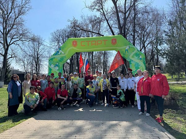 Около 200 человек прошли по «Маршруту здоровья» в Богородицке Около 200 человек прошли по «Маршруту здоровья» в Богородицке