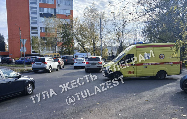 В Туле эвакуировали социально-технологический колледж