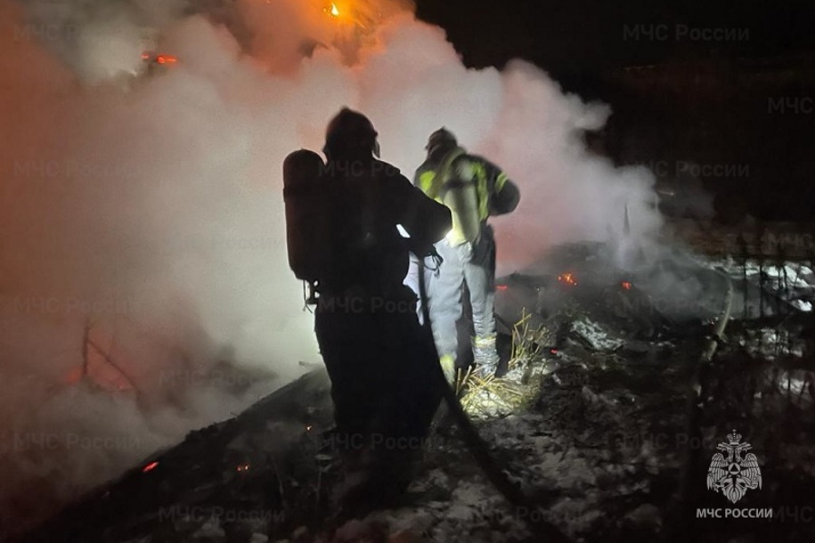 Тульские спасатели устранили последствия двух пожаров и восьми ДТП за сутки