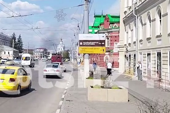 Очевидцы сообщили о столбе серого дыма над Зареченским районом Тулы Очевидцы сообщили о столбе серого дыма над Зареченским районом Тулы