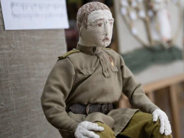 История в куклах: тульский мастер Галина Мельникова удивила реалистичностью работ