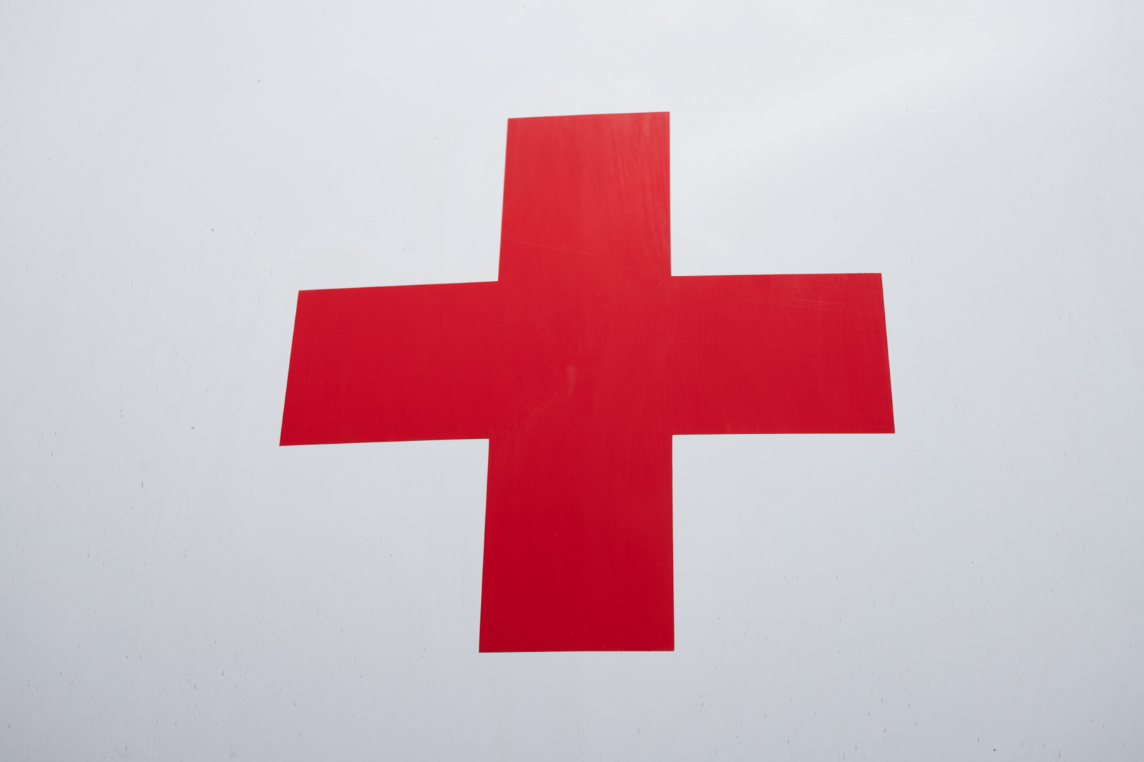 Двух подростков и пятилетнюю девочку госпитализировали в результате ДТП с мопедами в Тульской области