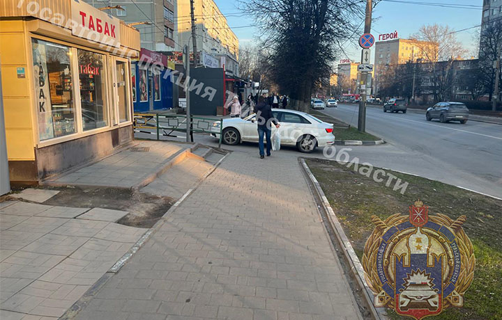 Восьмилетний мальчик попал под колеса СИМ на улице Металлургов в Туле