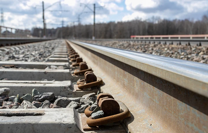 В Ефремове 26 апреля ограничат движение транспорта через железнодорожный переезд