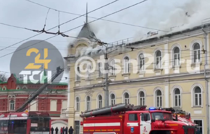 Члены тульского правительства прибыли на место пожара в военном госпитале