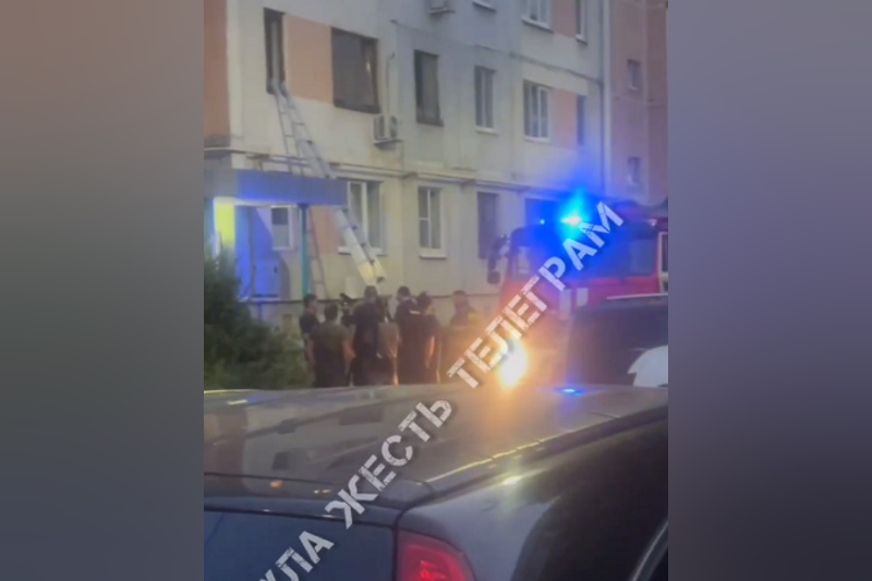 На улице Пролетарской в Туле задымилась квартира из-за подгоревшего супа