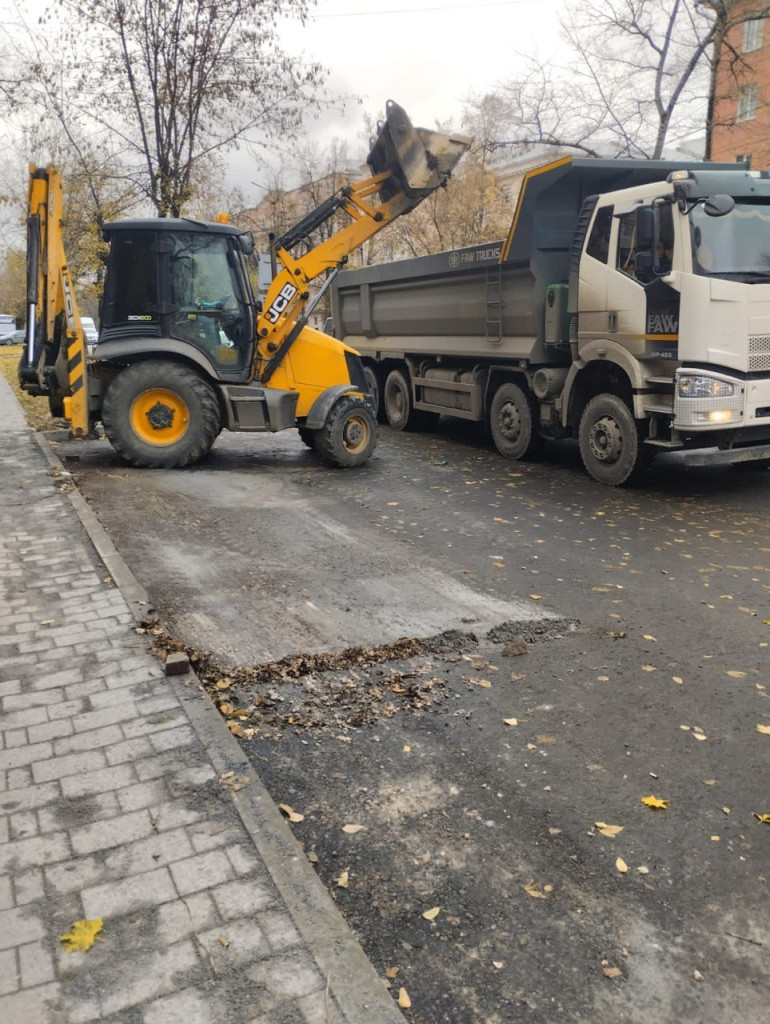 На улице Кутузова в Туле завершены основные работы по укладке асфальта