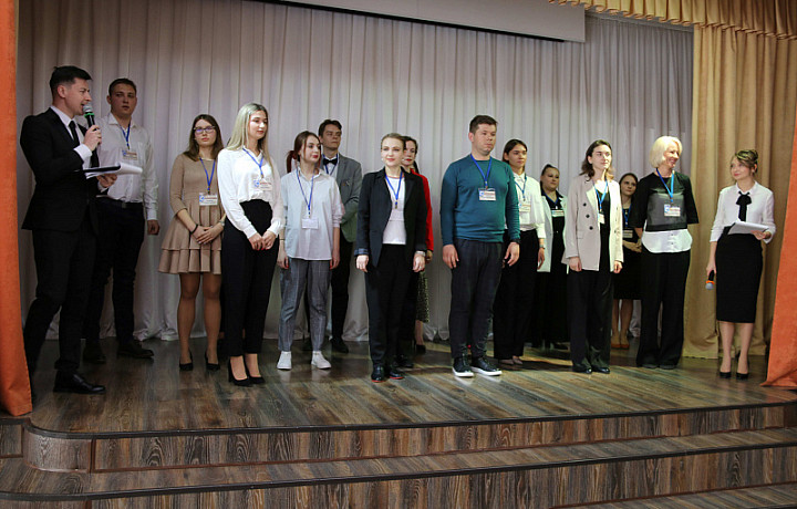 В Туле стартовали этапы всероссийских конкурсов «Учитель года России-2023» и «Педагогический дебют-2023»