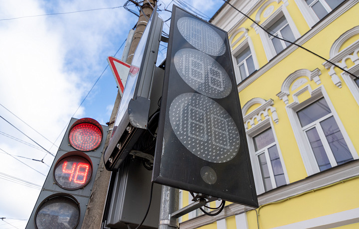 В Новомосковске отключат два светофора 10 и 12 июля