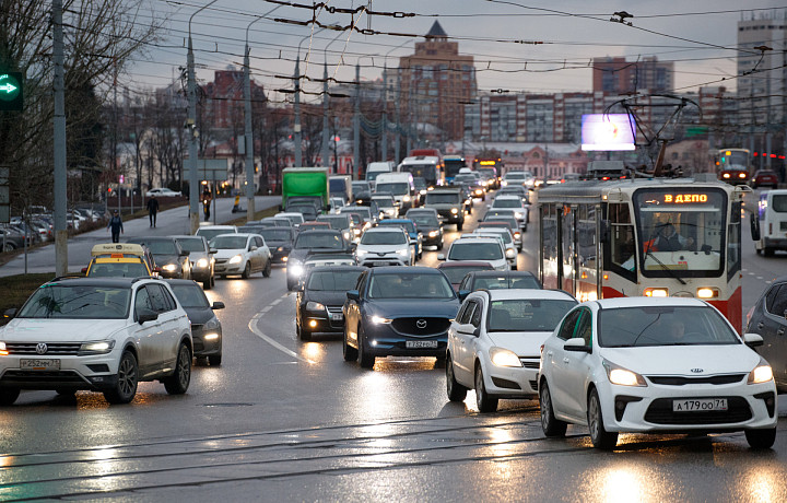 Госавтоинспекция предупреждает водителей об ухудшении погодных и дорожных условий в Тульской области