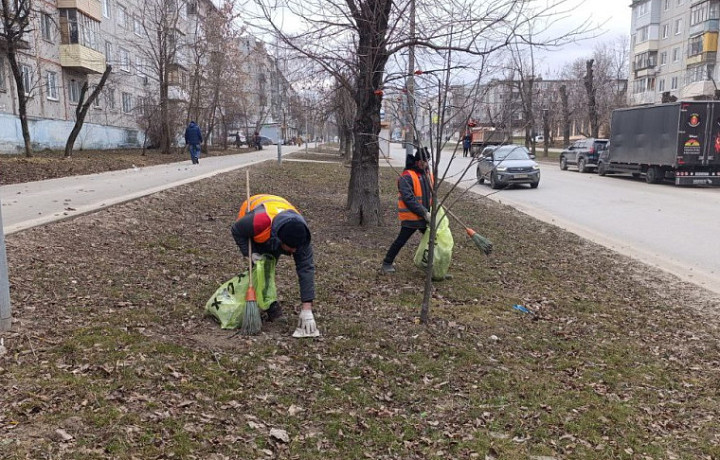 ﻿Около 140 единиц коммунальной техники будут убирать улицы Тулы 23 января