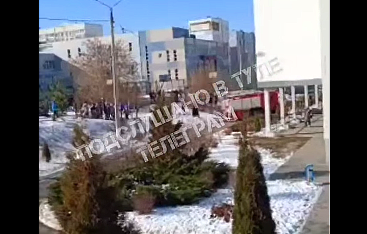 В тульском «Центре образования №21» произошло короткое замыкание В тульском «Центре образования №21» произошло короткое замыкание