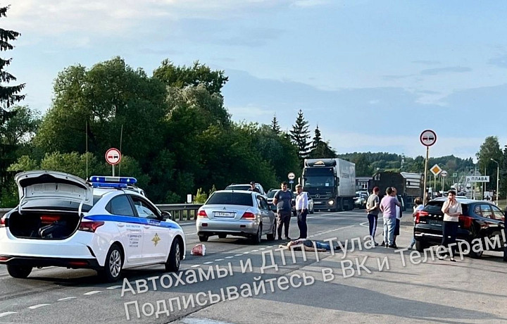 В Плавске под колесами автомобиля погиб пешеход