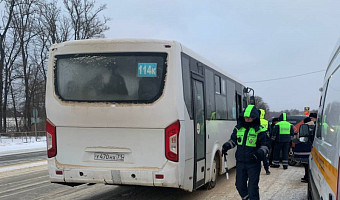 С начала года на тульских дорогах случились 99 ДТП с автобусами