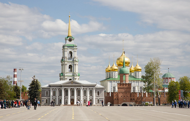 «Переобулись?»: на «Авиасейлс» выпустили новый позитивный путеводитель по Туле, но он оказался старым