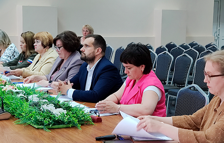 Стали известны победители конкурса инициативных проектов сельских старост и руководителей ТОС Тульской области Стали известны победители конкурса инициативных проектов сельских старост и руководителей ТОС Тульской области