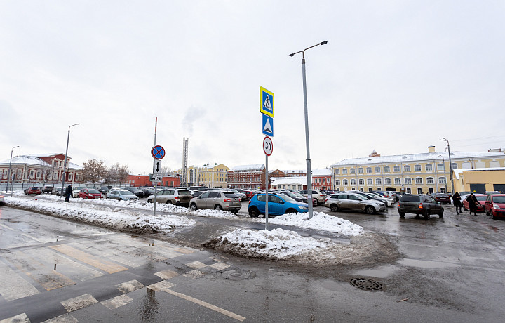 В новогодние праздники все парковки в Туле станут бесплатными