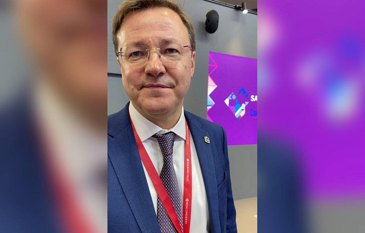 Губернатор Самарской области пригласил туляков на Грушинский фестиваль и пожелал удачи Алексею Дюмину