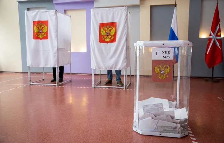 Кандидат в губернаторы Тульской области Богомолов назвал себя «прототипом президента России»