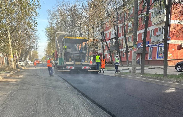В Туле начали ремонтировать улицу Болдина В Туле начали ремонтировать улицу Болдина