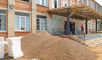 В гимназии №1 в Новомосковске продолжается капитальный ремонт