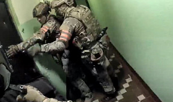 Росгвардия опубликовала видео с задержанием мужчин, ограбивших ювелирный магазин в Узловой